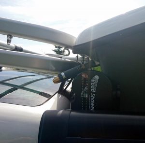 Roadshower unter hochgefahrenem Dach - passt!