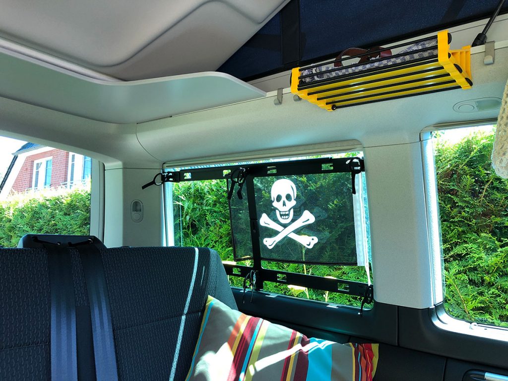 Felleisen Grundträger mit Jolly Roger